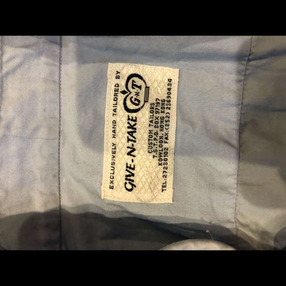 Button down - Picture 2 of 2